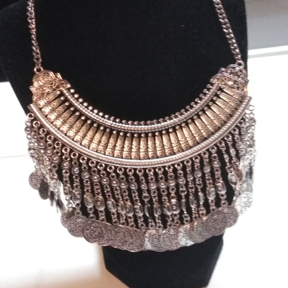 Beautiful Statement Necklace NWOT - Picture 4 of 5